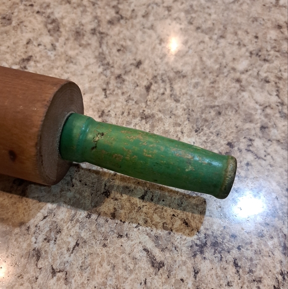 Vintage Wooden Rolling Pin Green Handles - Picture 4 of 6